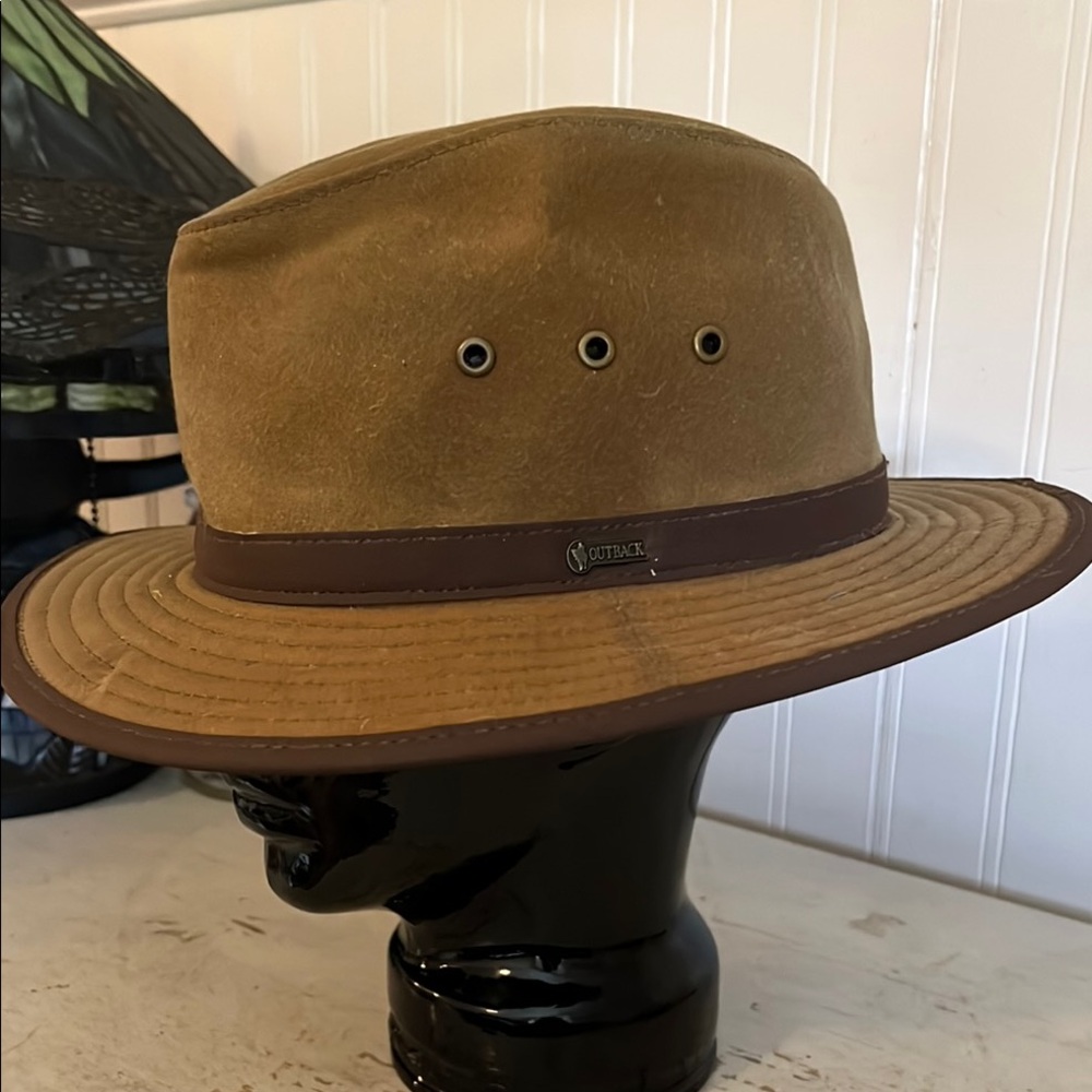 Outback Trading Madison oilskin tin cloth river packable hat